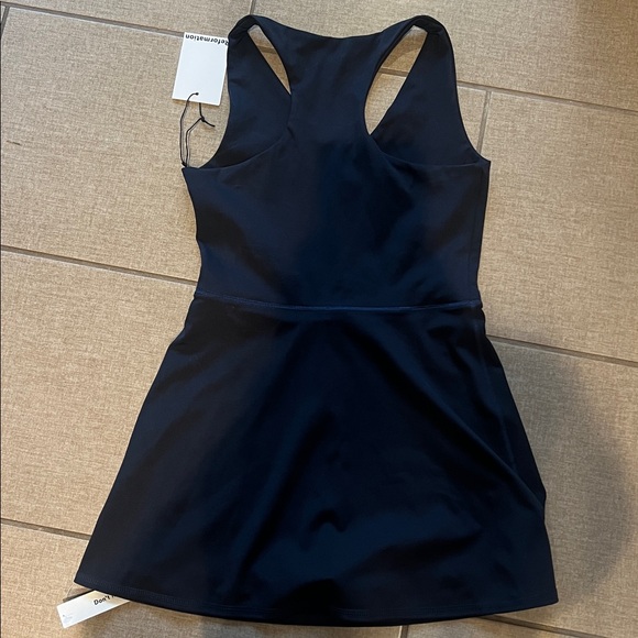 NWT Reformation navy athletic dess - Picture 4 of 7